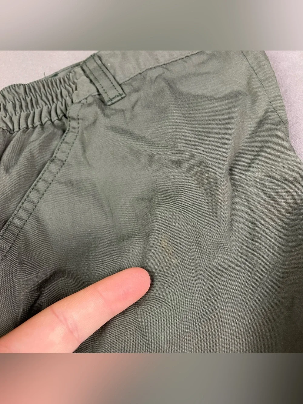 Vintage L.L. Bean Hiking Trail Cargo Shorts Men’s Size 36 Elastic Waist Green